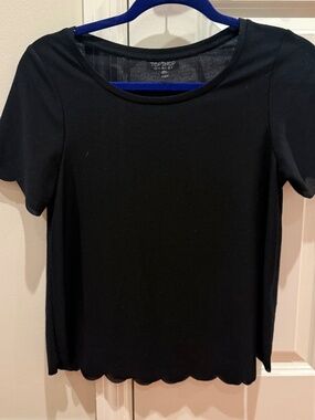 Topshop Black Sheer Short Sleeve Top Scalloped Hem Minimalist Size 4